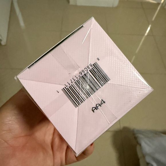 Tom Ford Rose Prick All Over Body Spray - Pink - Picture 2 of 3